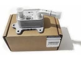 Clio 5 Captur 2 Motor Yağ Soğutucusu 1.0 Sce B4D 213053566R