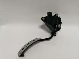 Megane 2 RS Gaz Pedalı Kaptörü 8200414518 - 8200308005