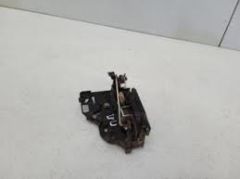 SANDERO Sağ Ön Kapı Kilidi 805025031R