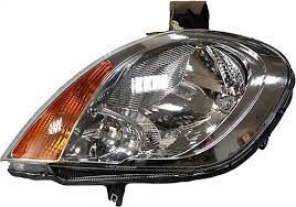 TRAFİK 2 SAĞ FAR 8200701353