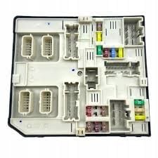 MASTER 3 UCH BEYNİ 284B70934R