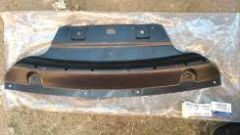 Latitude Arka Tampon Alt Muhafaza 850B28396R