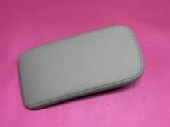 Megane 2 Orta Konsol Kol Dayama Kapağı 8200505852