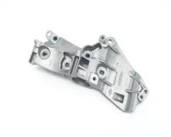 Clio 4 Megane 2 Duster Alternatör Suportu 8200669495