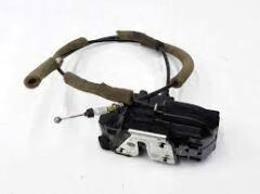 KOLEOS SAĞ ARKA KAPI KİLİDİ 825029849R