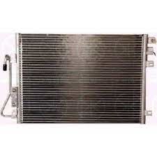 Clio Symbol Thalia 1.2 1.4 Benzinli Su + Klima Radyatörü Komple 7700428082 8200757789