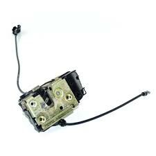 Megane 2 Arka Kapı Kilidi Sağ > 6 Fiş 8200212467